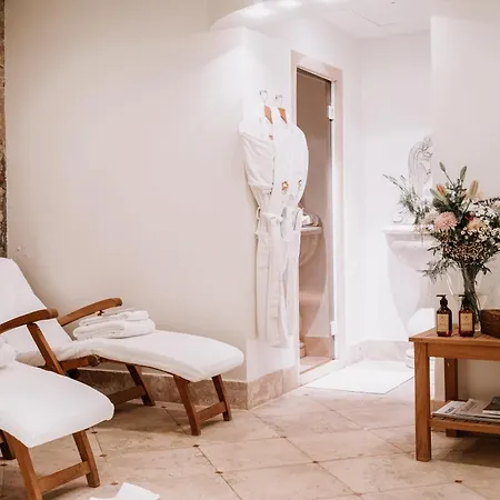 Relais & Chateaux Heritage Hotell Brygge